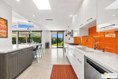 Iconic Mid-Century Modern architecture meets contemporary design - photo 22