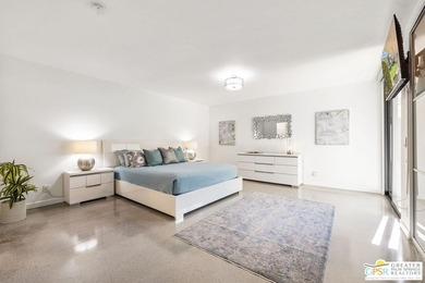Iconic Mid-Century Modern architecture meets contemporary design - photo 30