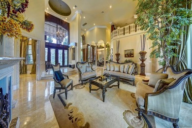 Welcome to the blend of privacy, elegance, and tranquility in - photo 15