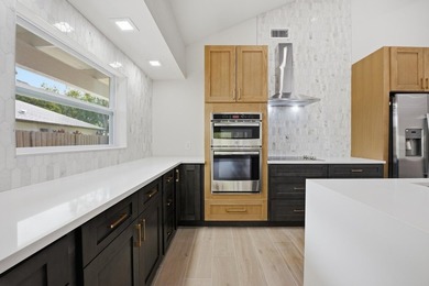 Beautifully redone 3-bedroom, 2-bath home on a desirable corner - photo 10