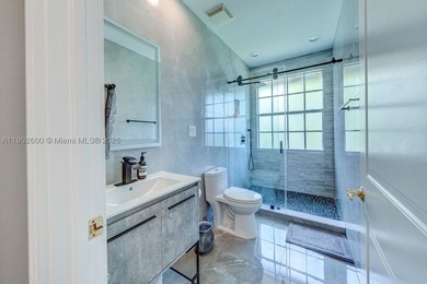 Welcome to the blend of privacy, elegance, and tranquility in - photo 30
