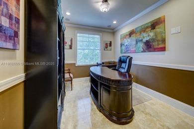 Welcome to the blend of privacy, elegance, and tranquility in - photo 31