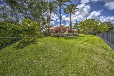 Welcome to the blend of privacy, elegance, and tranquility in - photo 37