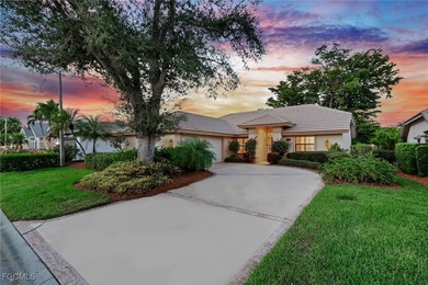 Caloosahatchee River Home Sale Pending in Fort Myers Florida
