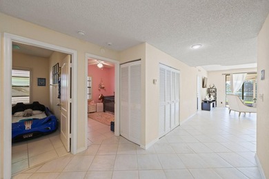 Bright and spacious coach home with stunning long lake views - photo 9