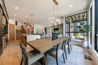 Step into luxury living with this stunning 4-bedroom, 3.5-bath - photo 14
