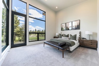 Step into luxury living with this stunning 4-bedroom, 3.5-bath - photo 15
