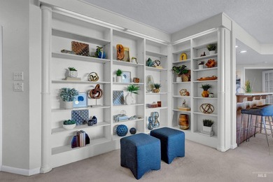 Welcome to the Penthouse at Rim Crest Condominiums, an iconic - photo 16