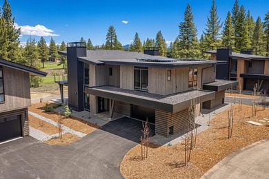 Step into luxury living with this stunning 4-bedroom, 3.5-bath - photo 24
