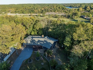 Lake Windsor Home For Sale in Bella Vista Arkansas