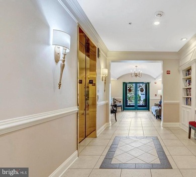 Welcome to this impeccably maintained top level 2-bedroom - photo 3