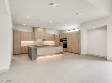 Spectacular Estate in the Fabulous *Tomiyasu* Neighborhood of