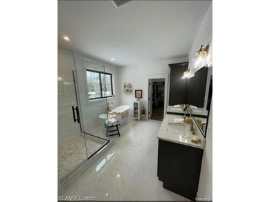 Brand New home being built and pulling permits for more. Model - photo 12