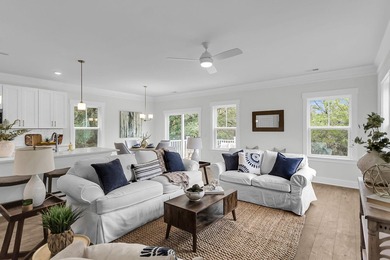Welcome home to 1552 N. Avalon Circle! Classic Lowcountry Living - photo 15