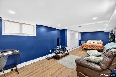 Charming and well-maintained 2-bedroom, 1-bath Cape situated on - photo 21