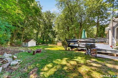 Charming and well-maintained 2-bedroom, 1-bath Cape situated on - photo 25