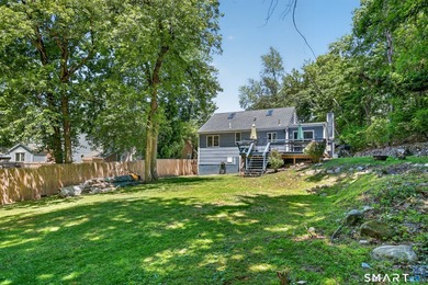 Charming and well-maintained 2-bedroom, 1-bath Cape situated on - photo 30