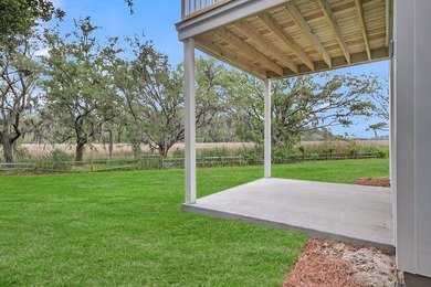 Welcome home to 1552 N. Avalon Circle! Classic Lowcountry Living - photo 35