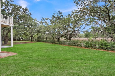 Welcome home to 1552 N. Avalon Circle! Classic Lowcountry Living - photo 37