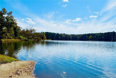 Lake Capri Lot For Sale in Conyers Georgia