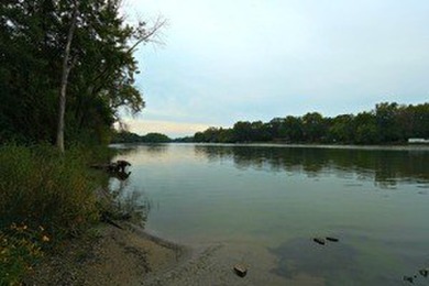 Lake Lot For Sale in Island Lake, Illinois