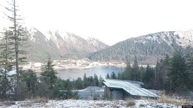 Discover one of Juneau's most exceptional building opportunities - photo 4