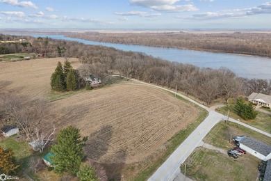 Beautiful wooded lot to build your absolute dream home - photo 8