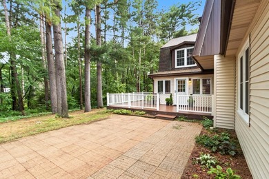 An outdoor oasis you won't expect! Nestled in desirable Saddle - photo 5