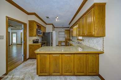 Welcome home to this tranquil retreat, built in 1991 and still - photo 12