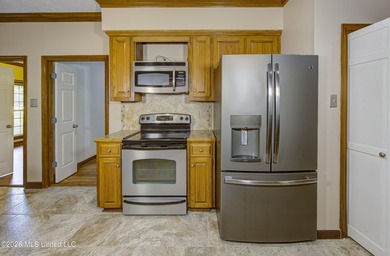 Welcome home to this tranquil retreat, built in 1991 and still - photo 14