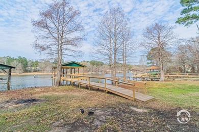 Escape to your own slice of waterfront paradise on Toledo Bend! - photo 42