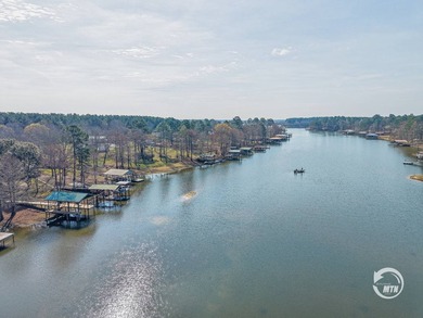Escape to your own slice of waterfront paradise on Toledo Bend! - photo 47
