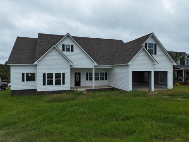 Lake Home For Sale in Thomasville, Georgia