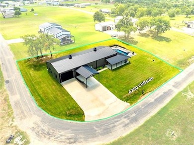 Additional listing photo 2