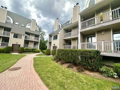  Condo For Sale in East Rutherford New Jersey