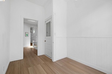 Experience timeless San Francisco living in this exceptional 2 - photo 14
