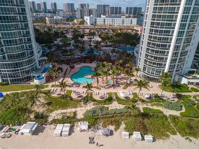 Elevate your lifestyle at Trump Royale, the crown jewel of Sunny - photo 18