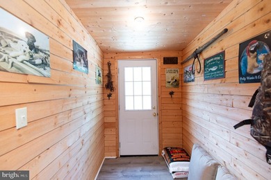 Escape to the unspoiled beauty of Hoopers Island, where peaceful - photo 23