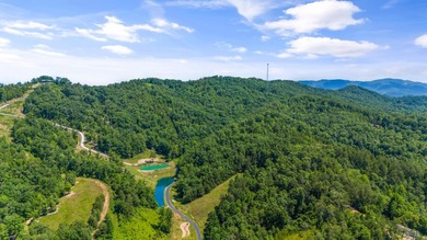 This luxurious, one-of-a-kind estate offers a multi-million - photo 32