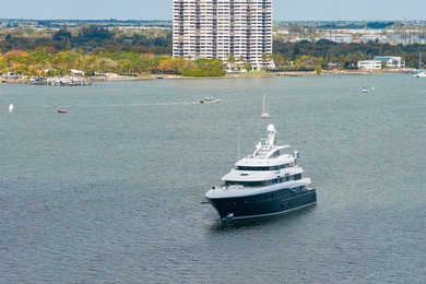 Rare opportunity in prestigious Dodge Estates on Palm Beach - photo 34