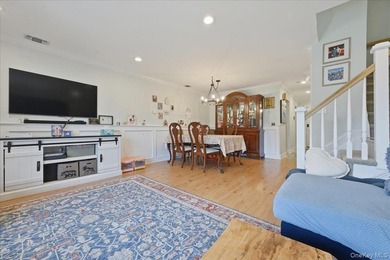 Welcome to Willow Wood, where comfort, convenience, and - photo 10
