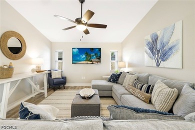 Discover the relaxed Florida lifestyle in this charming 3-bed - photo 3