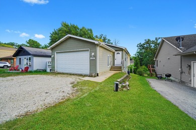 Lake Home For Sale in Ingleside, Illinois