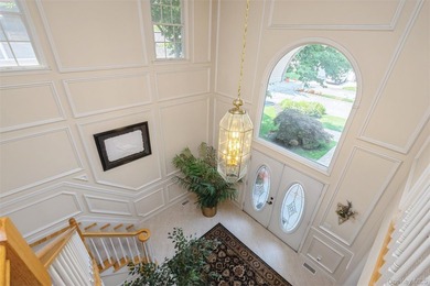 Come Live A Lifestyle in this very Desirable 24/7 Gated Golf - photo 4