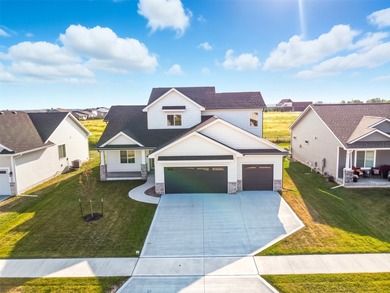 Saylorville Lake Home For Sale in Ankeny Iowa