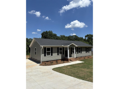 Lake Home For Sale in Spartanburg, South Carolina