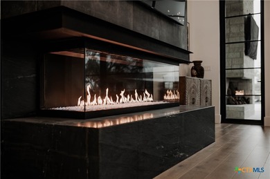 Hill Country Elegance Meets Modern Sophistication. Welcome to - photo 12