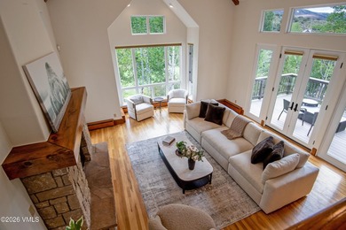 This uniquely situated Cordillera Kensington 5-bedroom,6 bath - photo 13