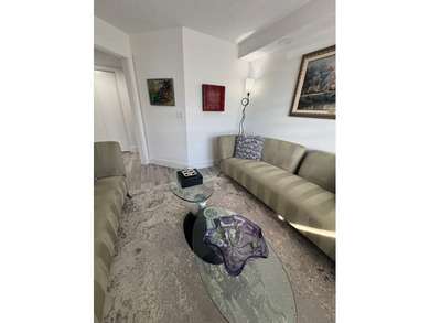 This top-of-the-line designer decorated 2-bedroom-plus-den - photo 14