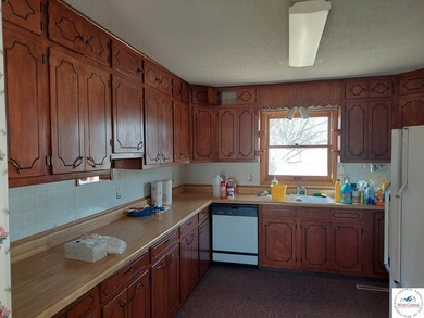 Located within the City Limits of Warsaw, MO and yet just - photo 20
